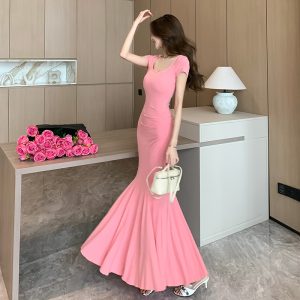 2025 New French Square Neck Short Sleeve Waist Cinching Slimming Hepburn Style Mermaid Long Dress