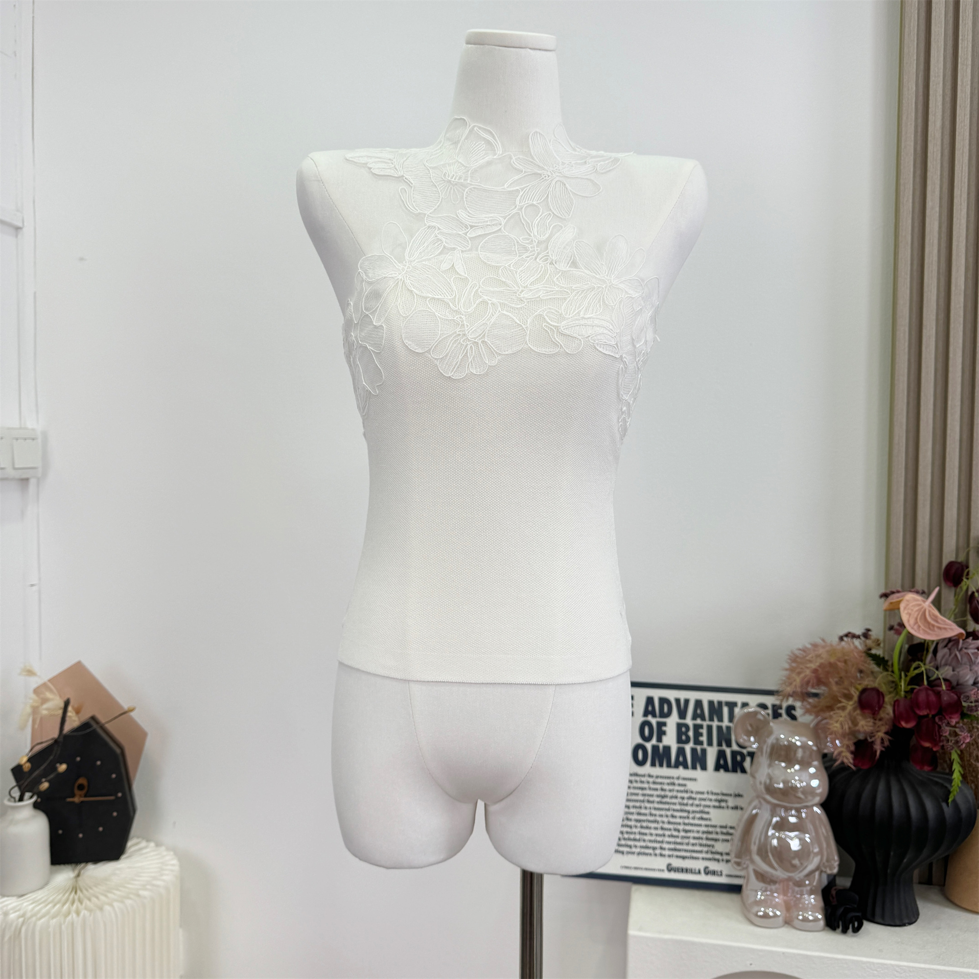 Lace Trim Slim Fit Knit Camisole Tank Top - Image 3