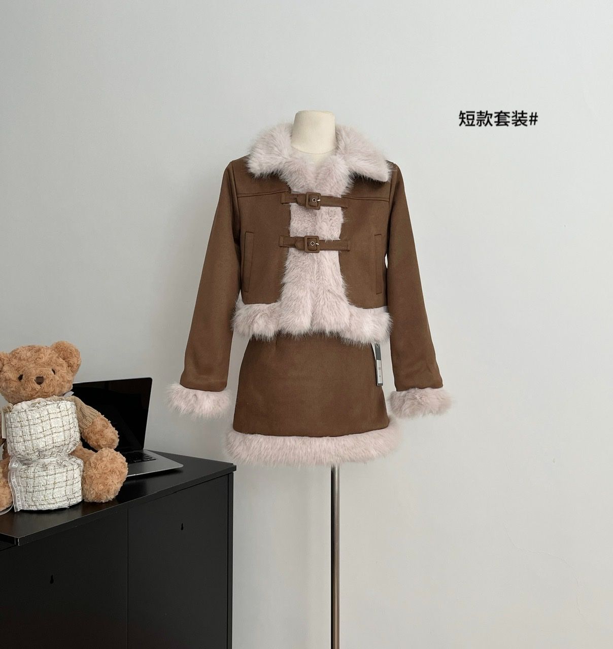 Women's Winter Two-Piece Skirt Set Korean Style Light Mature Quilted - Image 2
