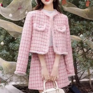 Xiaoxiang Style Two-Piece Skirt Set Women 2026 Winter Pink White Petite Korean Drama Fashion