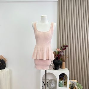 Women's Korean Style Pink Knit Cami Top and Skirt Two-Piece Set