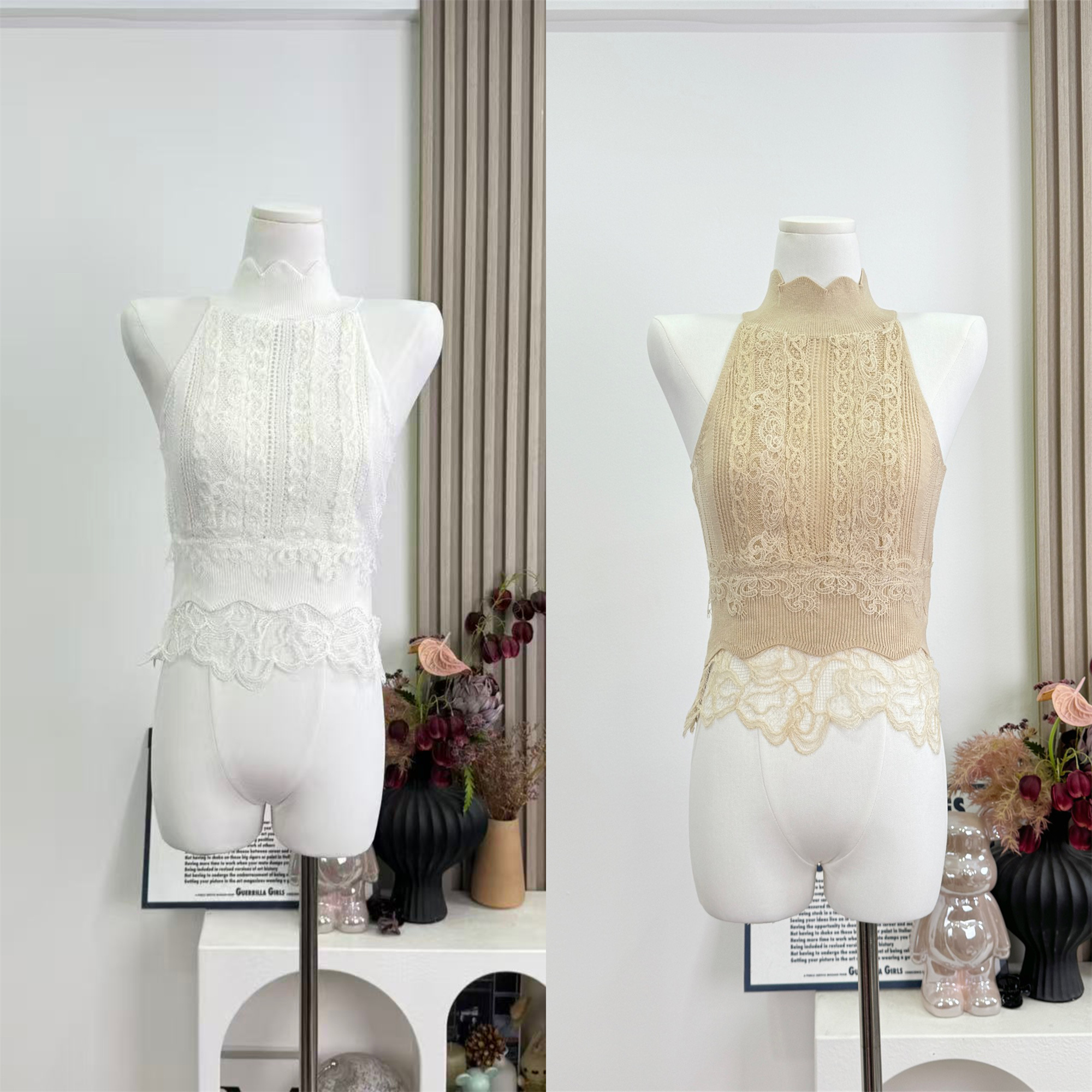 JAYKY YANG Windsor Love Half-Turtleneck Lace Spliced Hollow Knit Vest Slim Short Top
