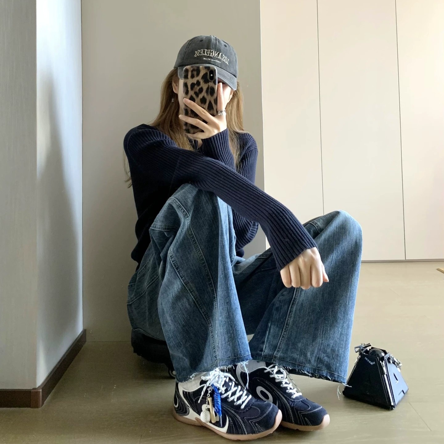 Navy Zip-Up Knit Cardigan for Women Lightweight Early Autumn Korean Style Slim Waist Cropped Sweater Jacket - Image 5