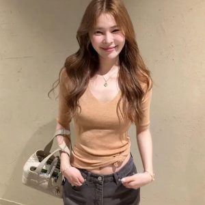 Sexy Orange V-Neck Knit Short Sleeve T-Shirt Women Early Autumn Slim Fit Cropped Top