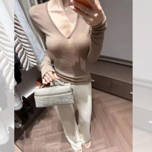 Women's Autumn Lightweight Semi-Sheer V-Neck Knit Base Layer Top Slim Fit Stretch Soft Simple Slimming Long Sleeve Inner Wear